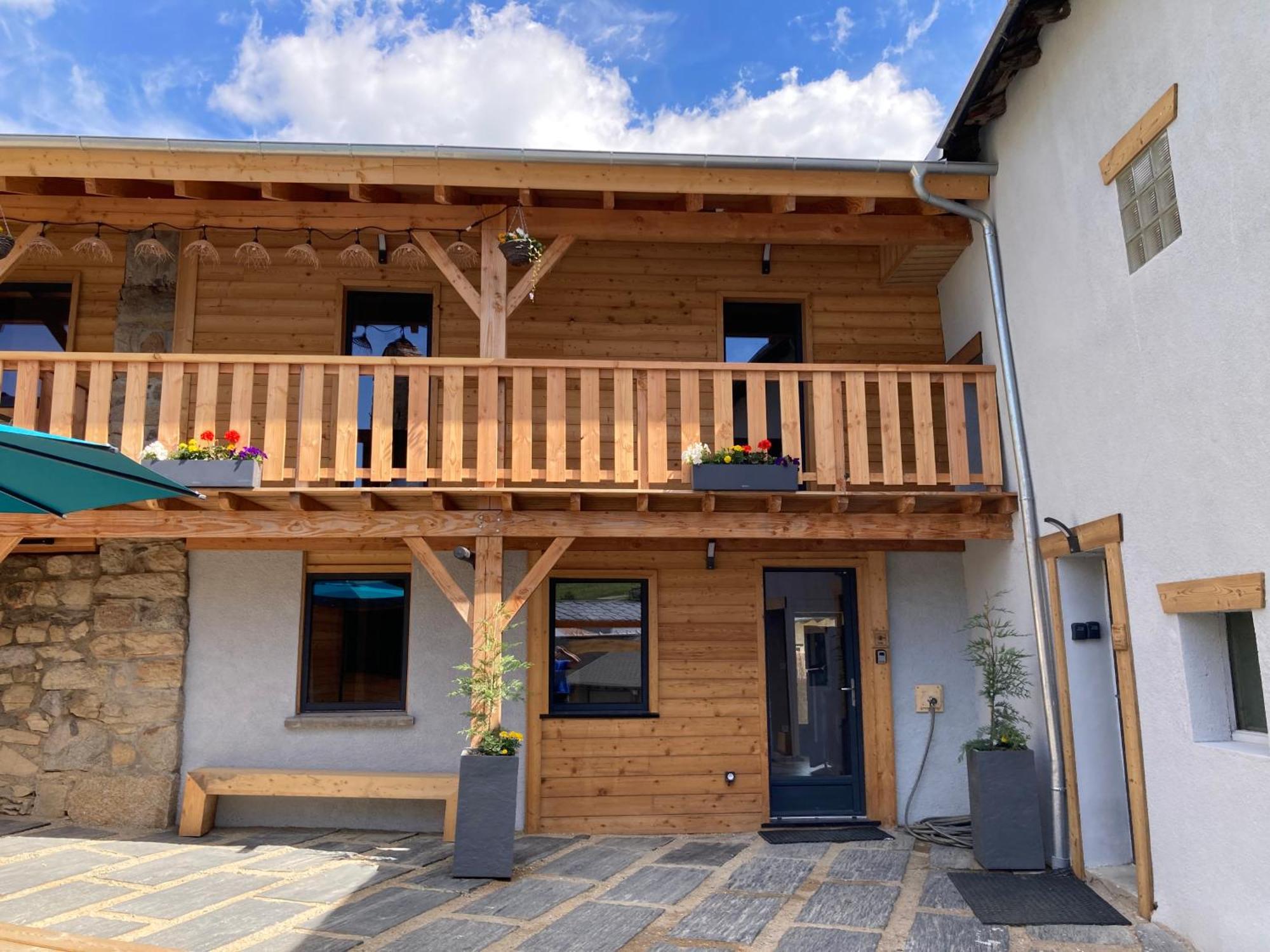 Grange Nere Le Clos Des Ours Matemale Exterior photo